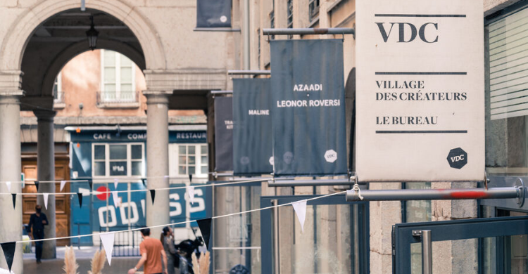 lyon shopping responsable