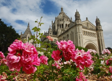 Basilique Sainte-Thérèse de Lisieux